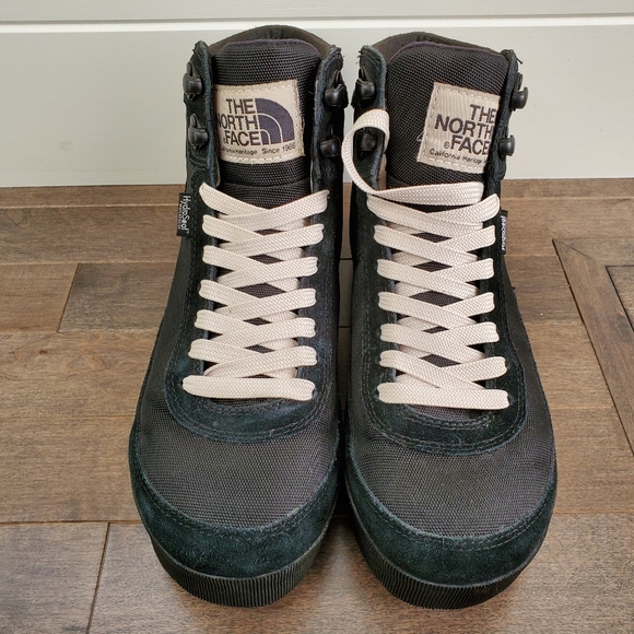 The North Face Womens Boots - Picture 1 of 5